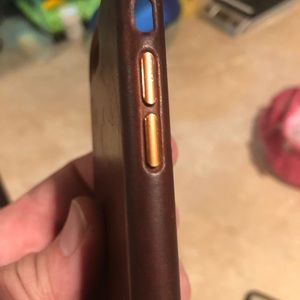 iPhone 7+ leather Apple case